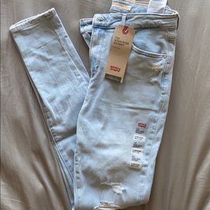NWT Levi’s 721 high rise skinny